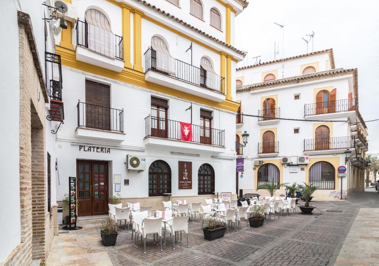 Hotel Plateria Эсиха Экстерьер фото