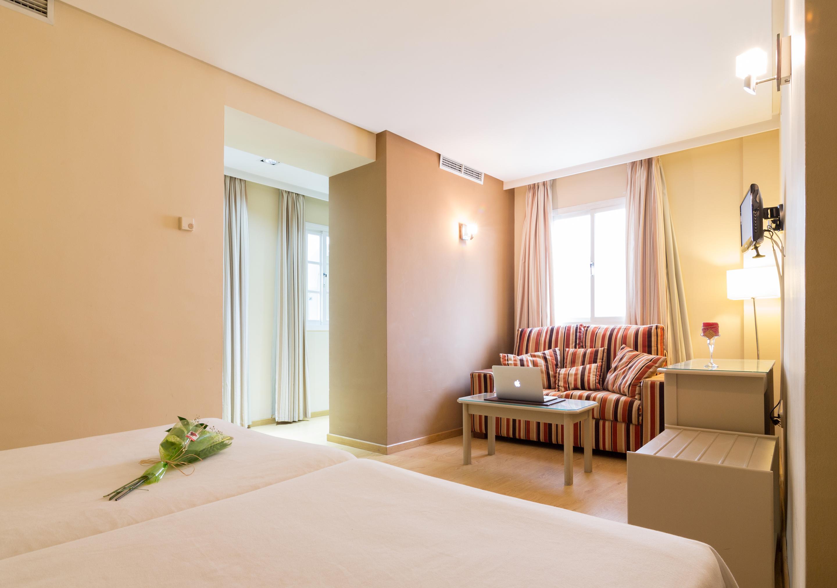 Hotel Plateria Эсиха Экстерьер фото