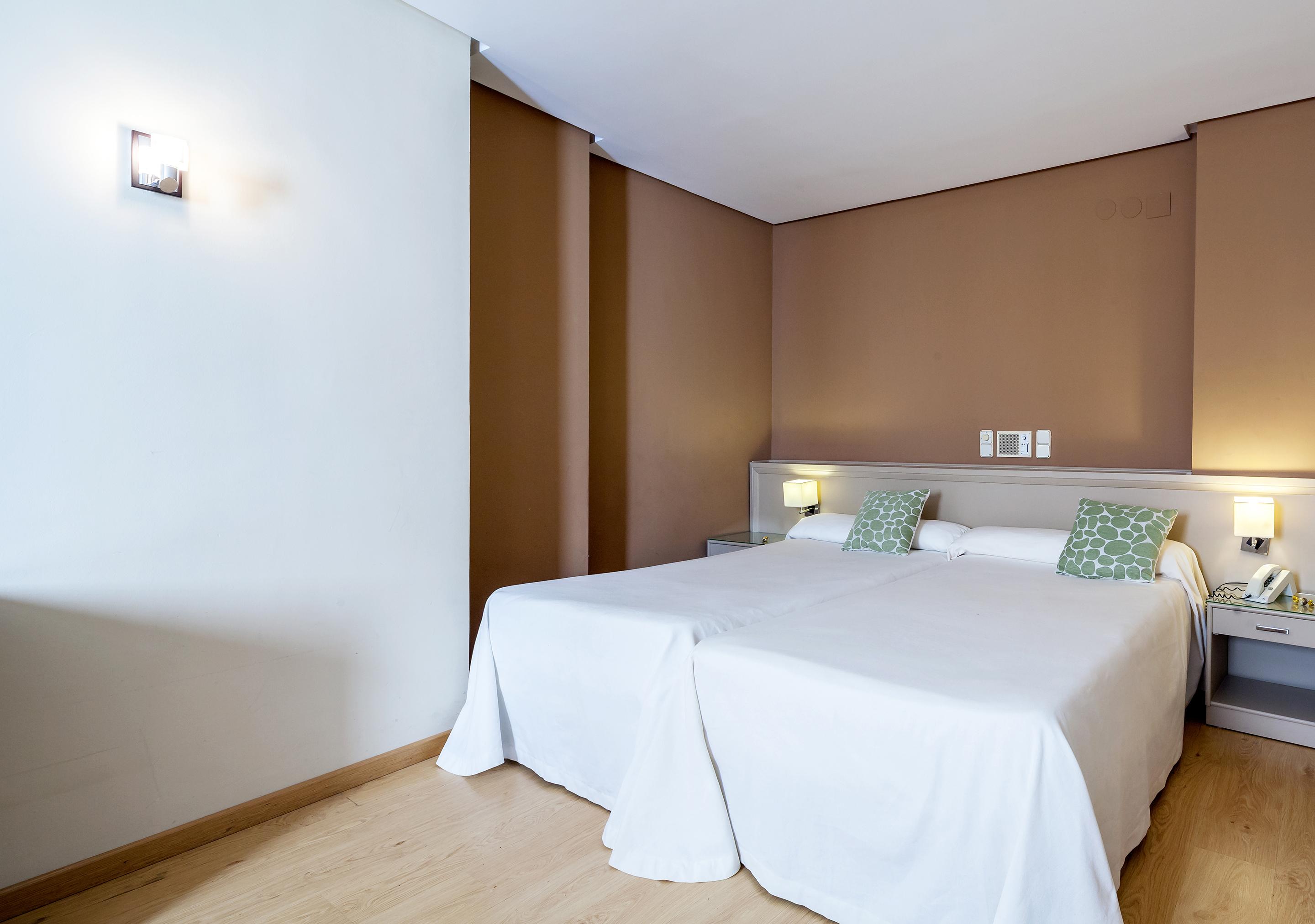 Hotel Plateria Эсиха Экстерьер фото